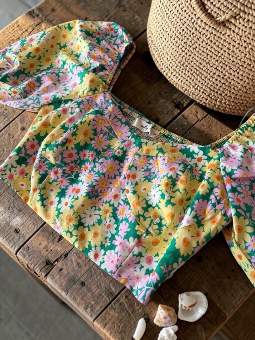 Floral Crop Top Pouf Sleeves